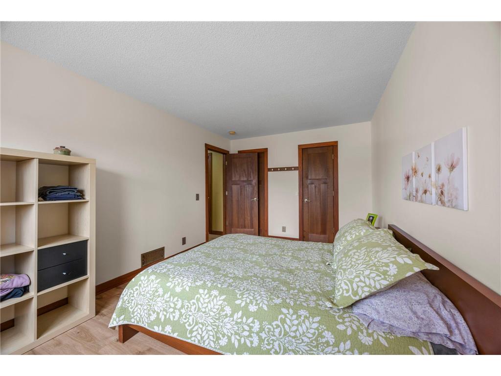 10213 Cavell Circle Bloomington MN 55438 7011880 image13