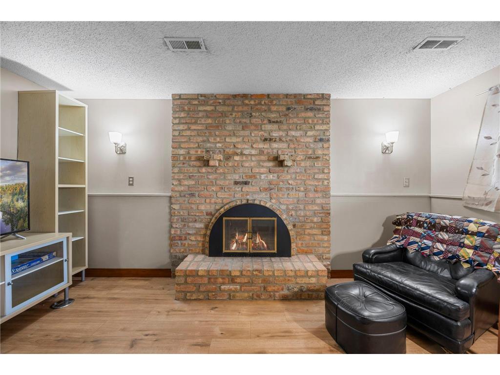 10213 Cavell Circle Bloomington MN 55438 7011880 image21