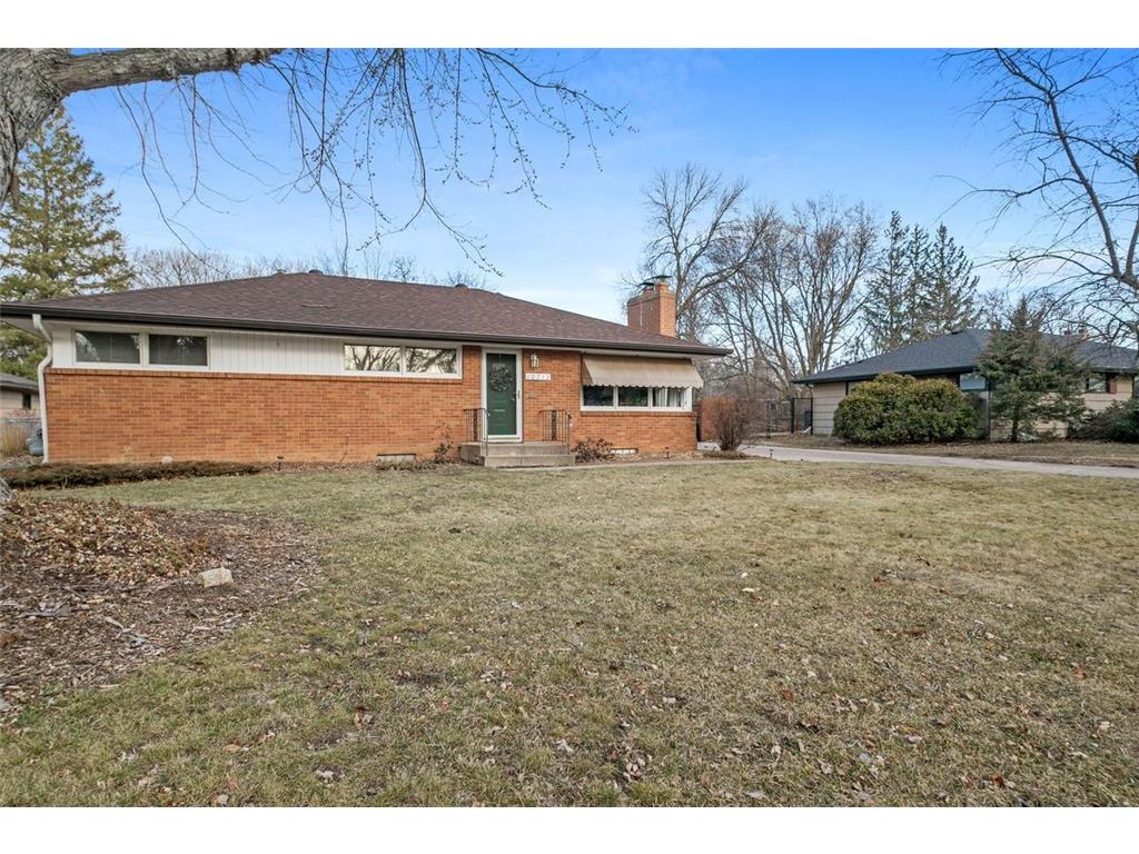 10213 York Lane Bloomington MN 55431 6499625 image1