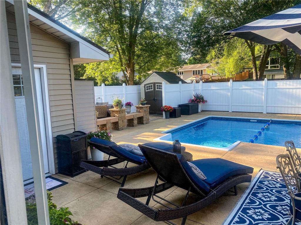 10215 39th Avenue N Plymouth MN 55441 7075711 image2
