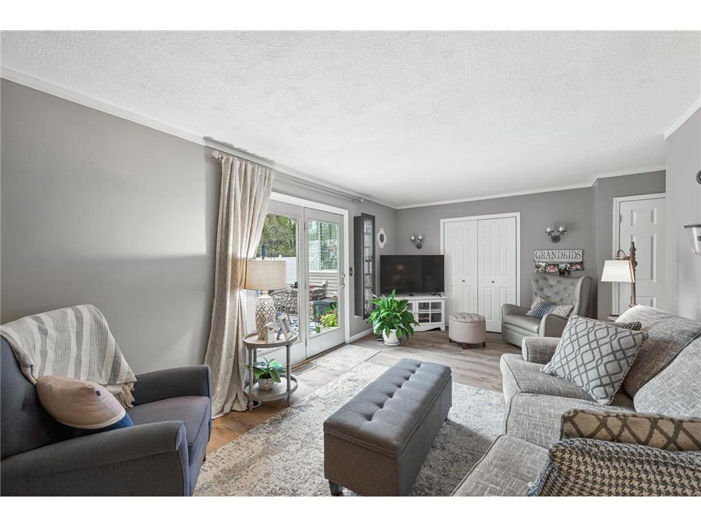 10215 39th Avenue N Plymouth MN 55441 7075711 image8