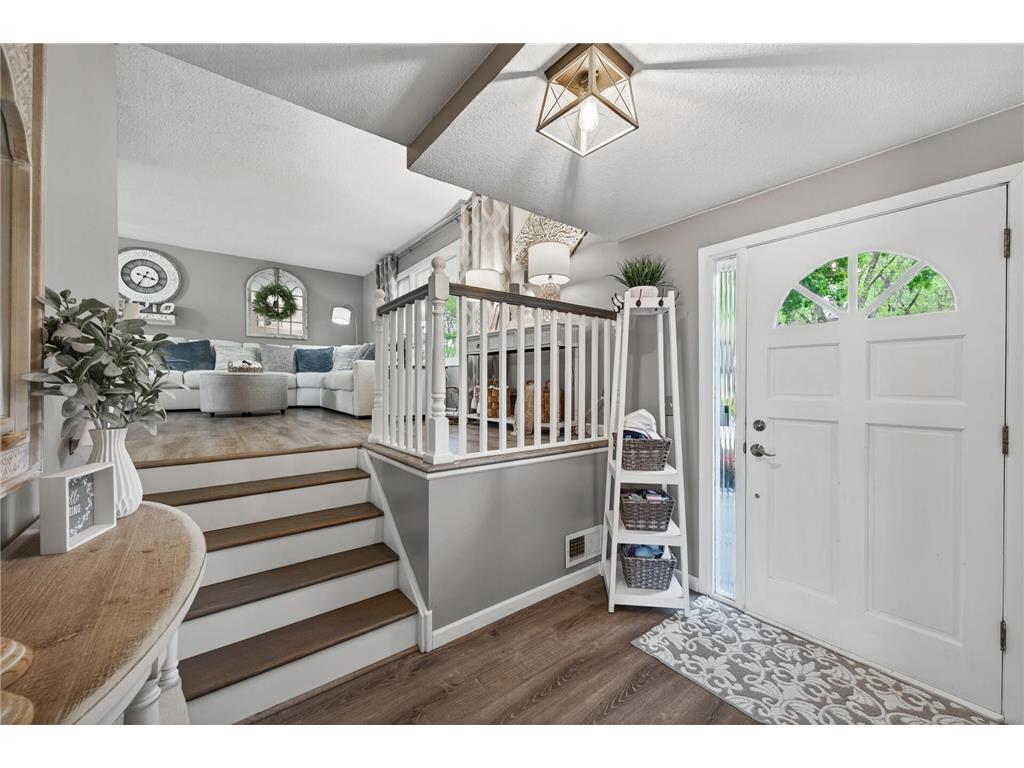 10215 39th Avenue N Plymouth MN 55441 7075711 image9