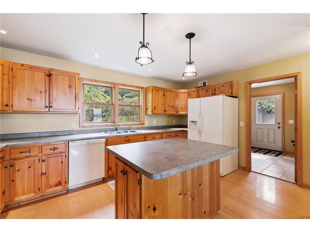 10215 Amery Avenue NW Monticello MN 55362 - Ida 7049617 image4