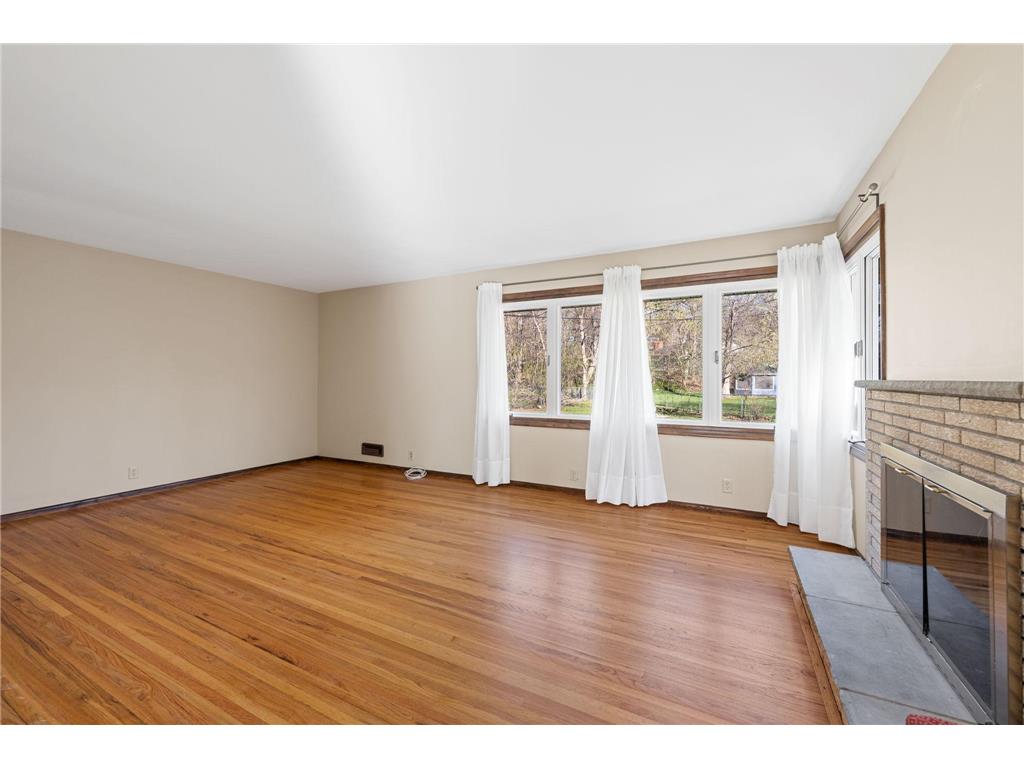10216 Zenith Lane Bloomington MN 55431 7058177 image2