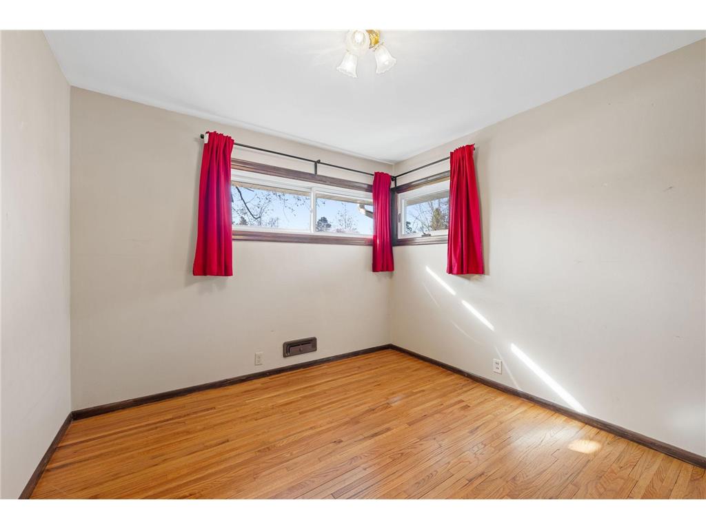10216 Zenith Lane Bloomington MN 55431 7058177 image24