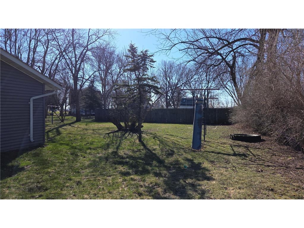 1022 6th Avenue Heron Lake MN 56137 7053436 image3