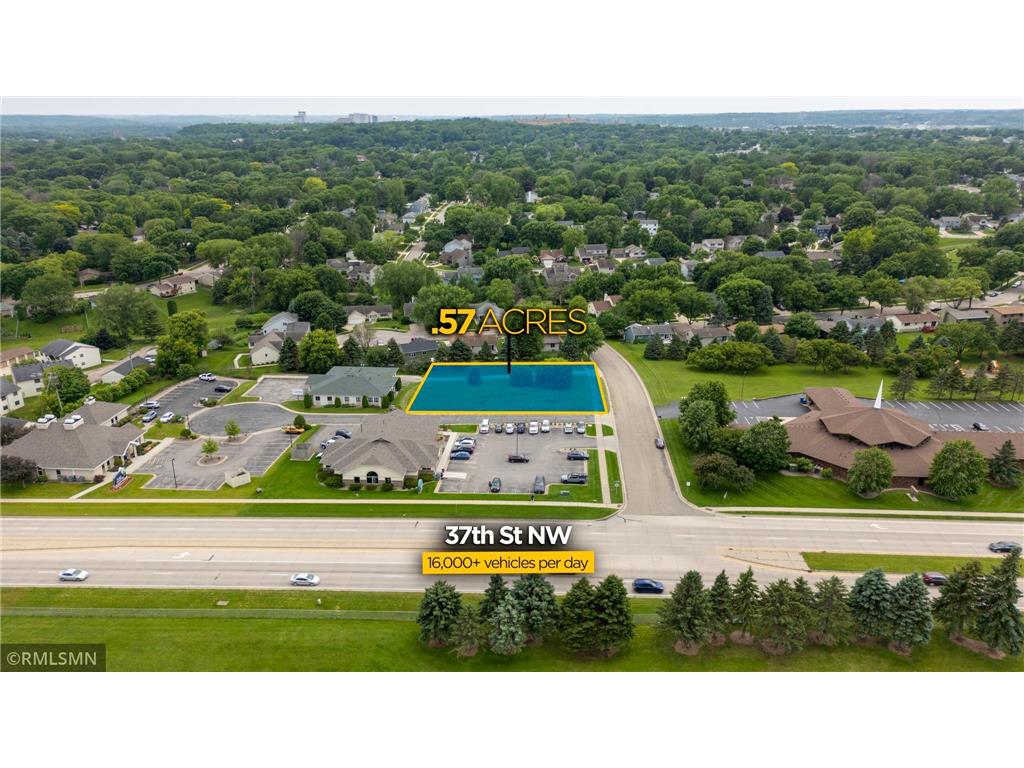 1022 Bel Air Lane NW Rochester MN 55901 7010424 image1