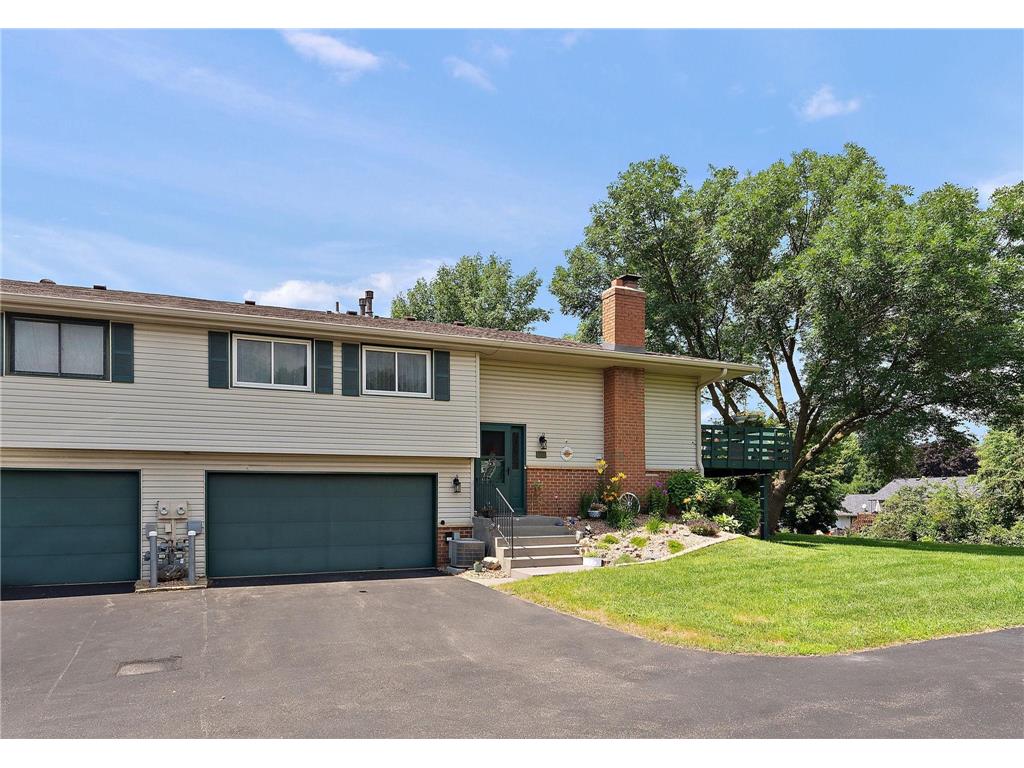 1022 E 145th Street Burnsville MN 55337 6751457 image1