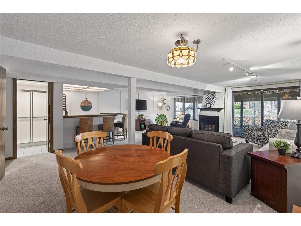 10223 Scarborough Road Bloomington MN 55437 7048589 image18