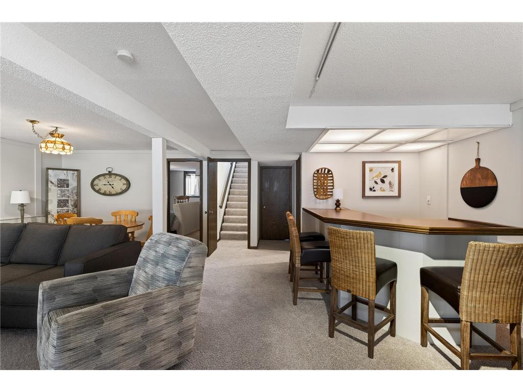 10223 Scarborough Road Bloomington MN 55437 7048589 image19