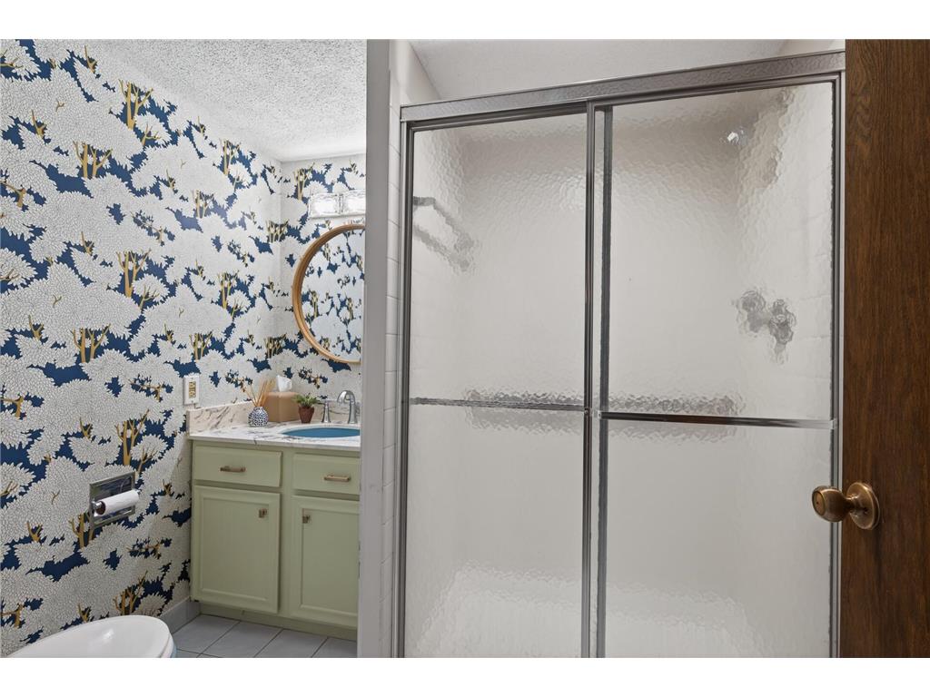 10223 Scarborough Road Bloomington MN 55437 7048589 image21
