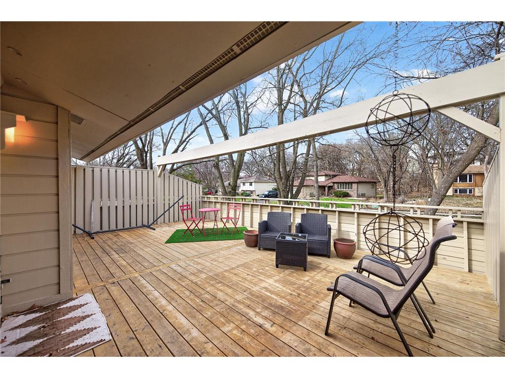 10223 Scarborough Road Bloomington MN 55437 7048589 image23