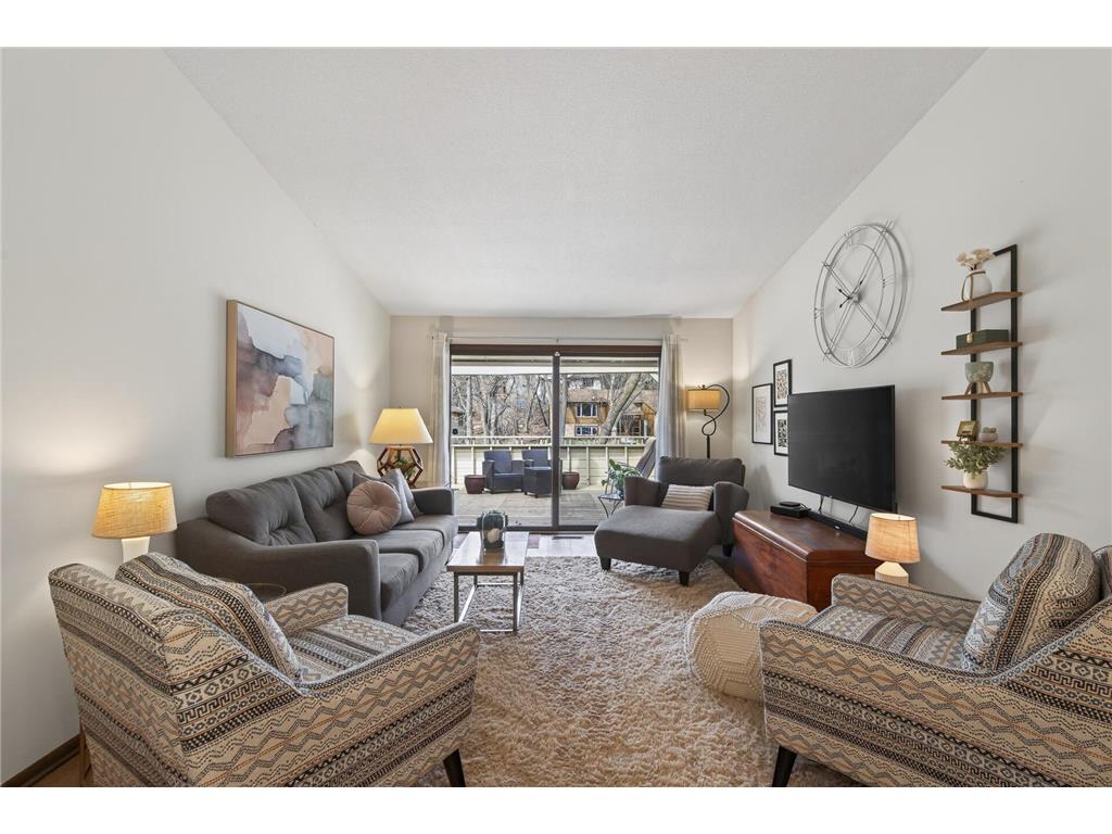 10223 Scarborough Road Bloomington MN 55437 7048589 image6