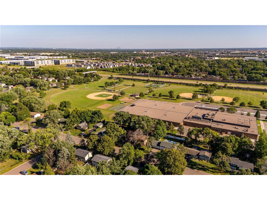 10225 99th Avenue N Maple Grove MN 55369 7107336 image36