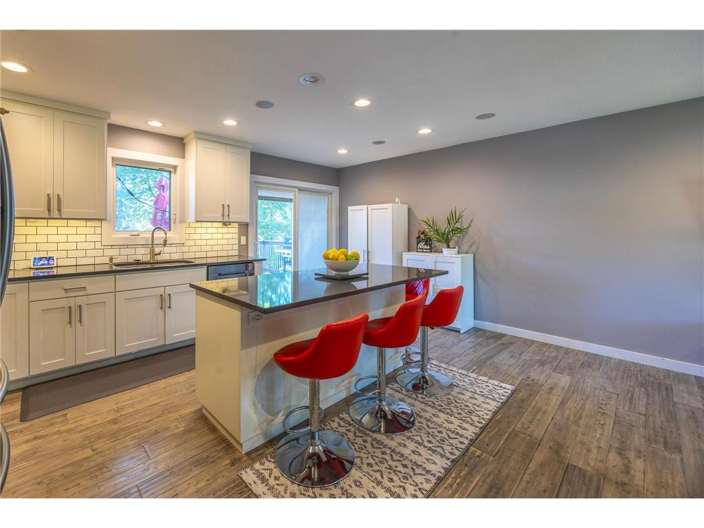 10225 99th Avenue N Maple Grove MN 55369 7107336 image5
