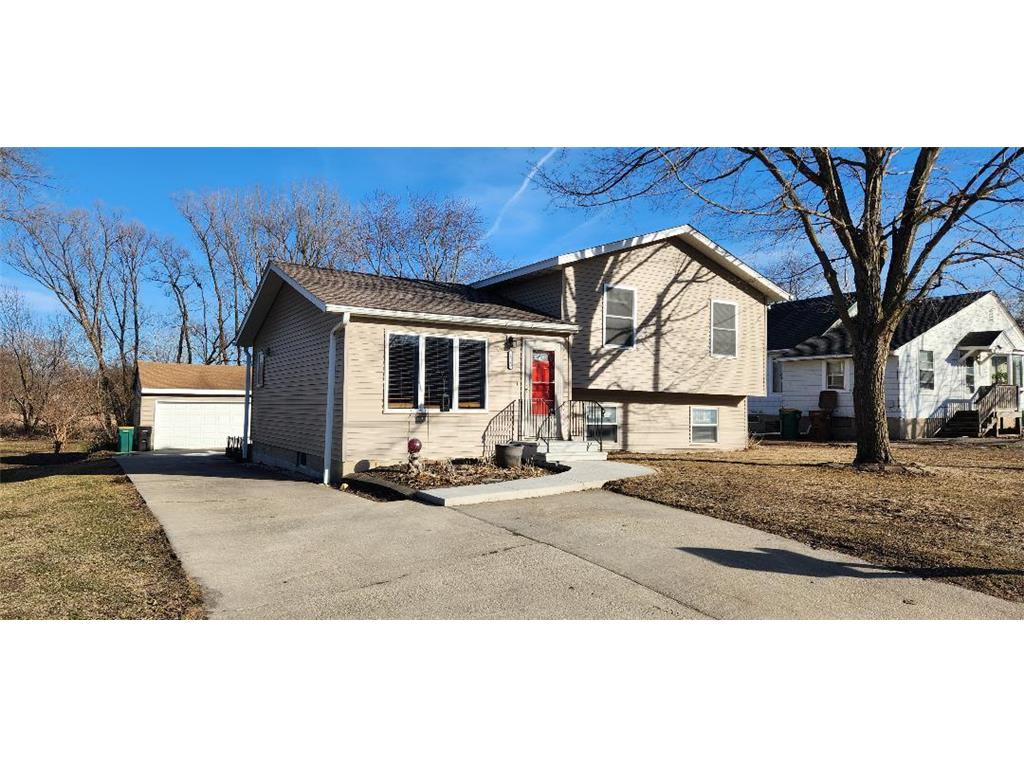 1023 4th Avenue S Albert Lea MN 56007 7011244 image1