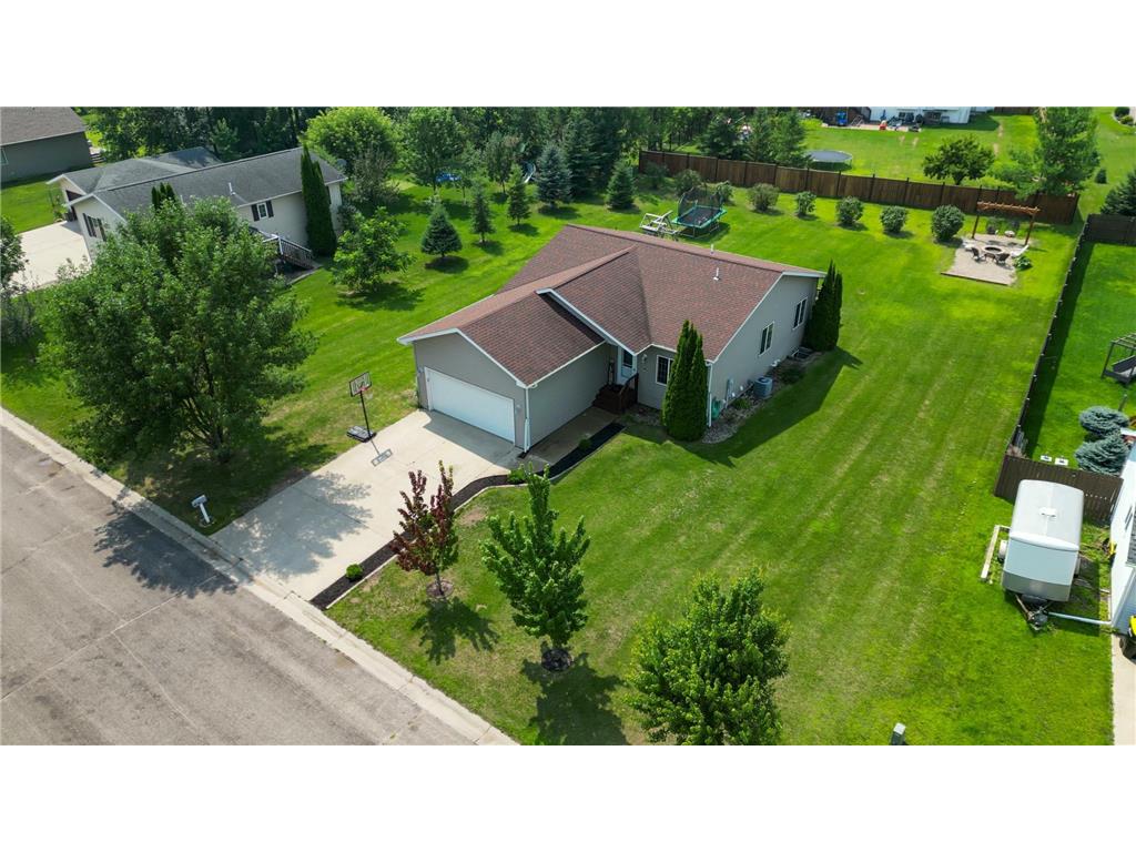 1023 6th Avenue NW Perham MN 56573 6759915 image1