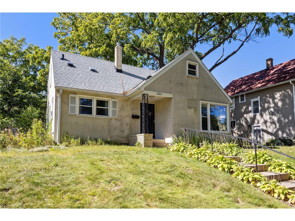 1023 Hall Avenue West Saint Paul MN 55118 6434838 image1