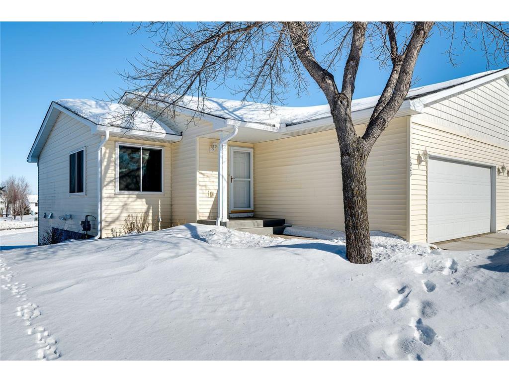 1023 Ivy Ridge Terrace, Buffalo, MN, 55313 MLS 6325992 Edina Realty