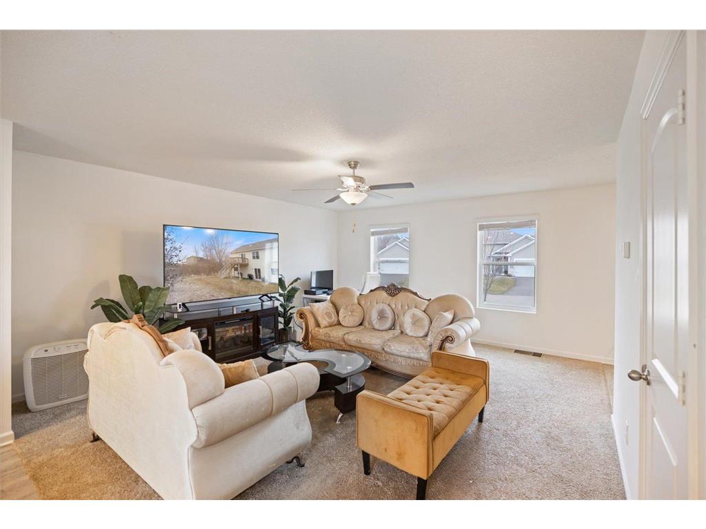 1023 White Tail Lane Montrose MN 55363 7034320 image25