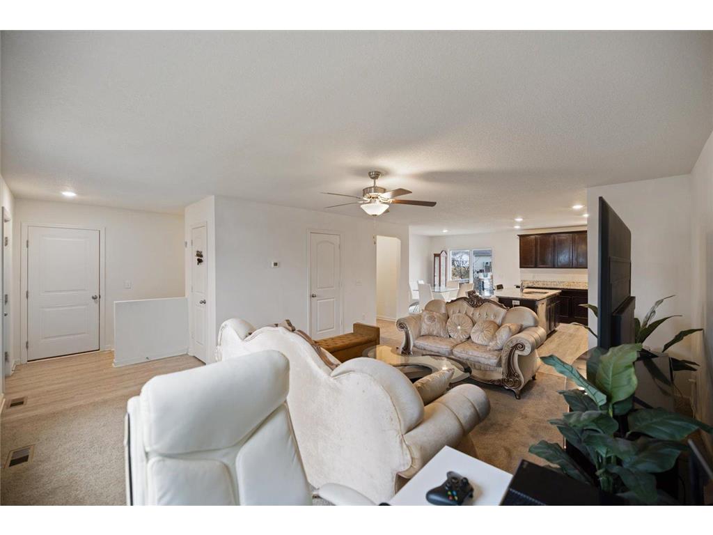 1023 White Tail Lane Montrose MN 55363 7034320 image26