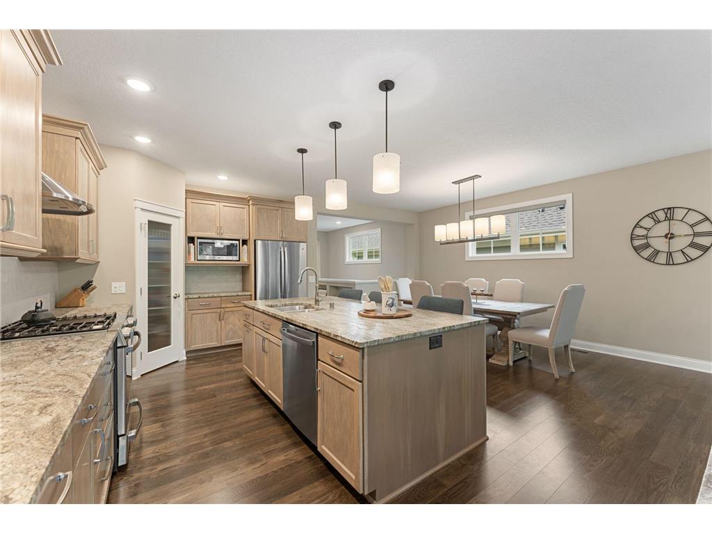 10230 57th Avenue N Plymouth MN 55442 7068107 image18