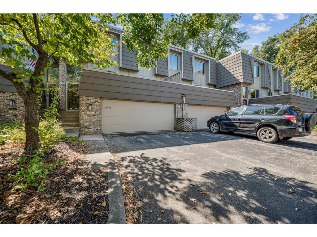 10234 Berkshire Road Bloomington MN 55437 7006007 image1