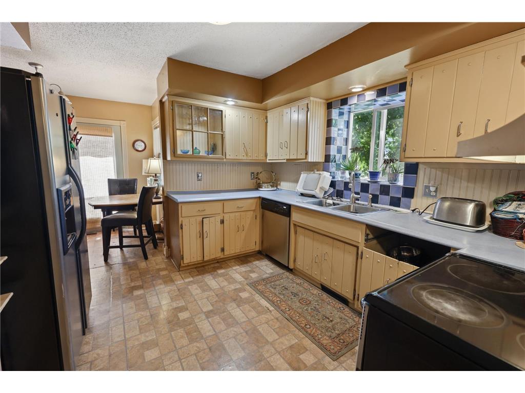 1024 N 30th Avenue Saint Cloud MN 56303 7095369 image17