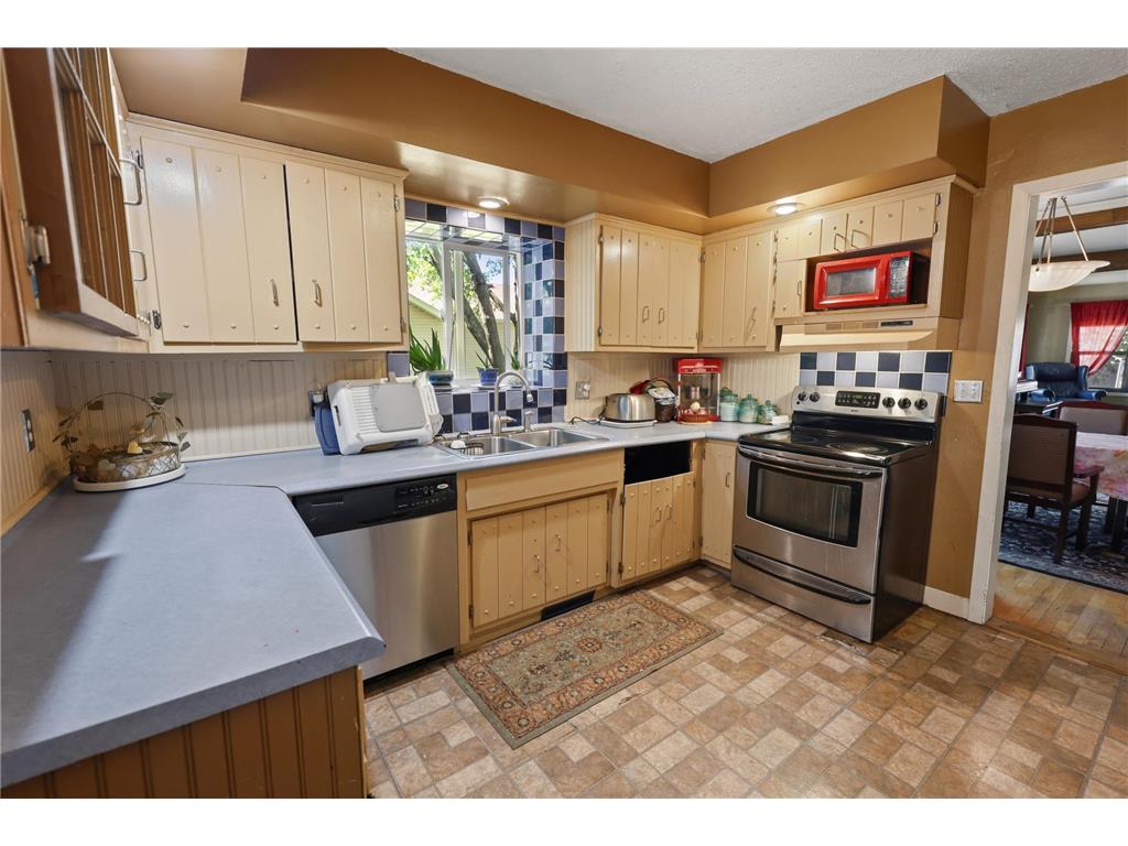 1024 N 30th Avenue Saint Cloud MN 56303 7095369 image18