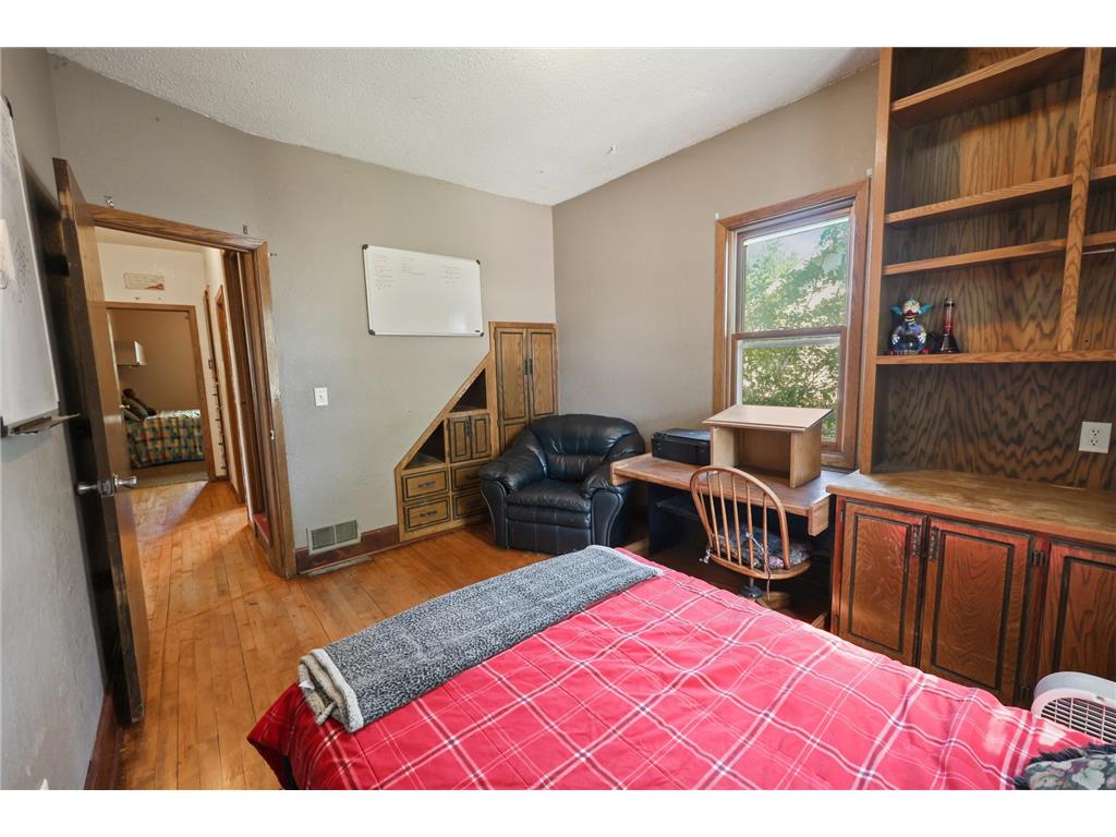 1024 N 30th Avenue Saint Cloud MN 56303 7095369 image3
