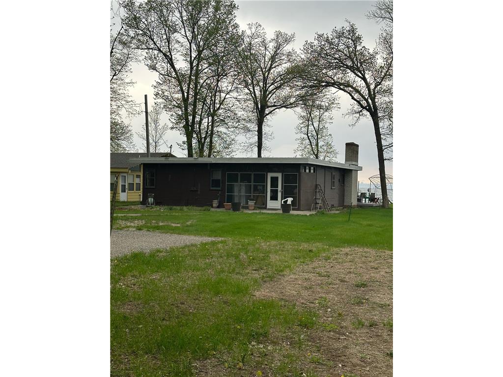 1024 S Shore Drive Detroit Lakes MN 56501 - Detroit 6470121 image1