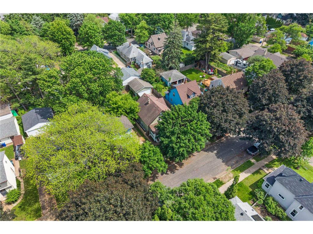 1024 Victoria Street N Saint Paul MN 55103 7070798 image12