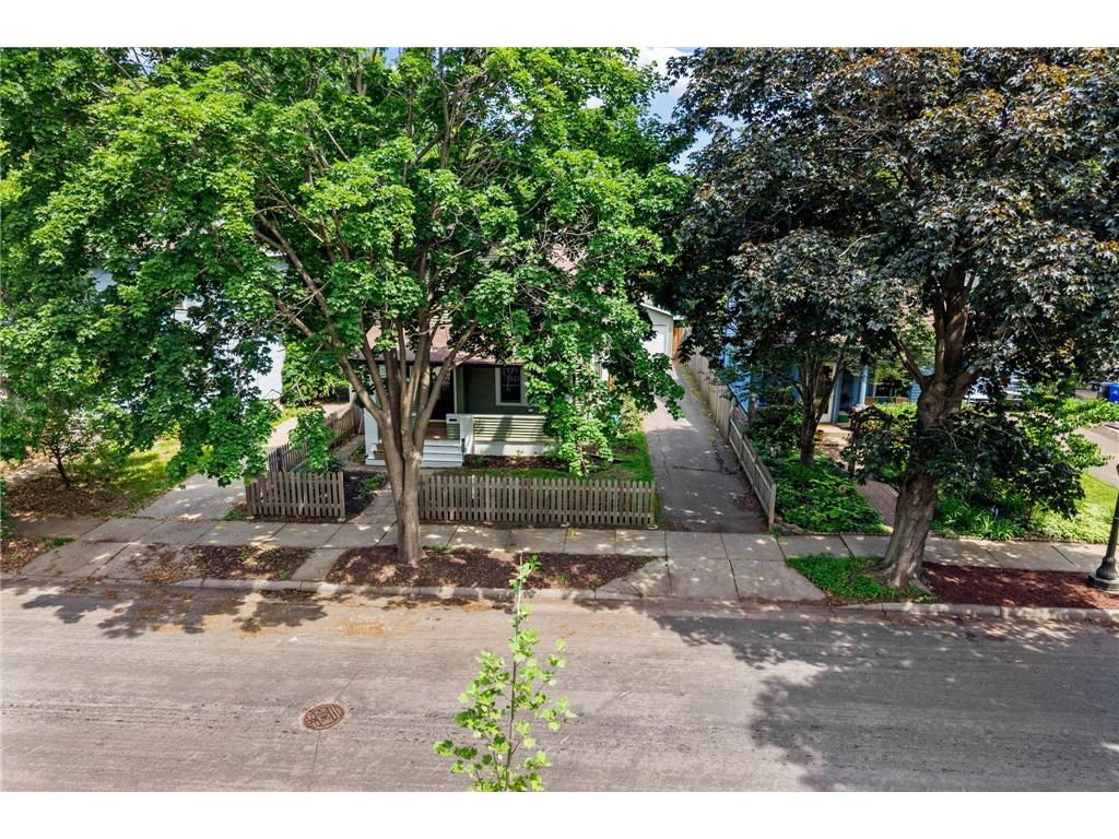 1024 Victoria Street N Saint Paul MN 55103 7070798 image13