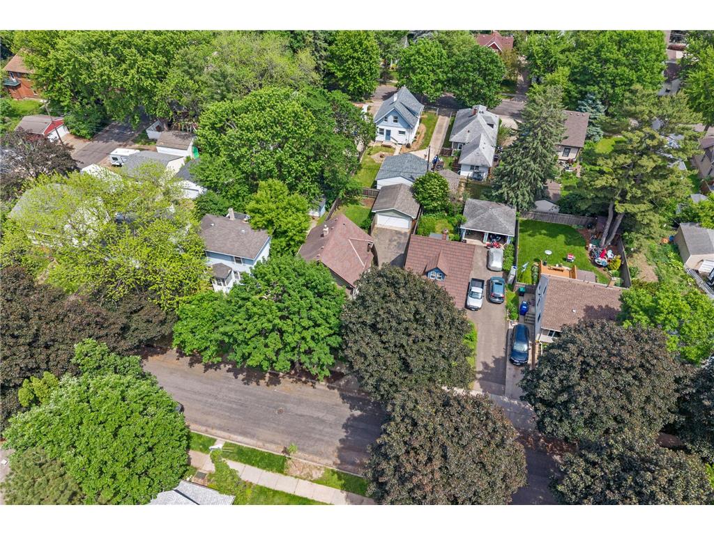 1024 Victoria Street N Saint Paul MN 55103 7070798 image15
