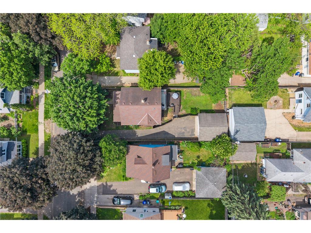 1024 Victoria Street N Saint Paul MN 55103 7070798 image16