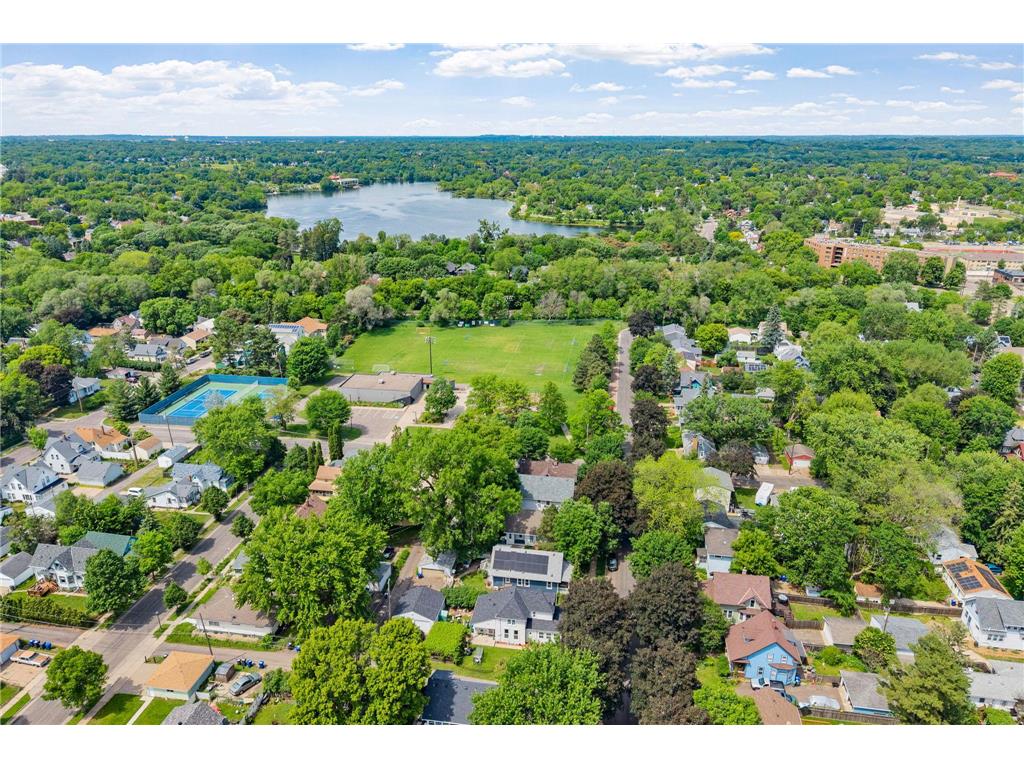 1024 Victoria Street N Saint Paul MN 55103 7070798 image20
