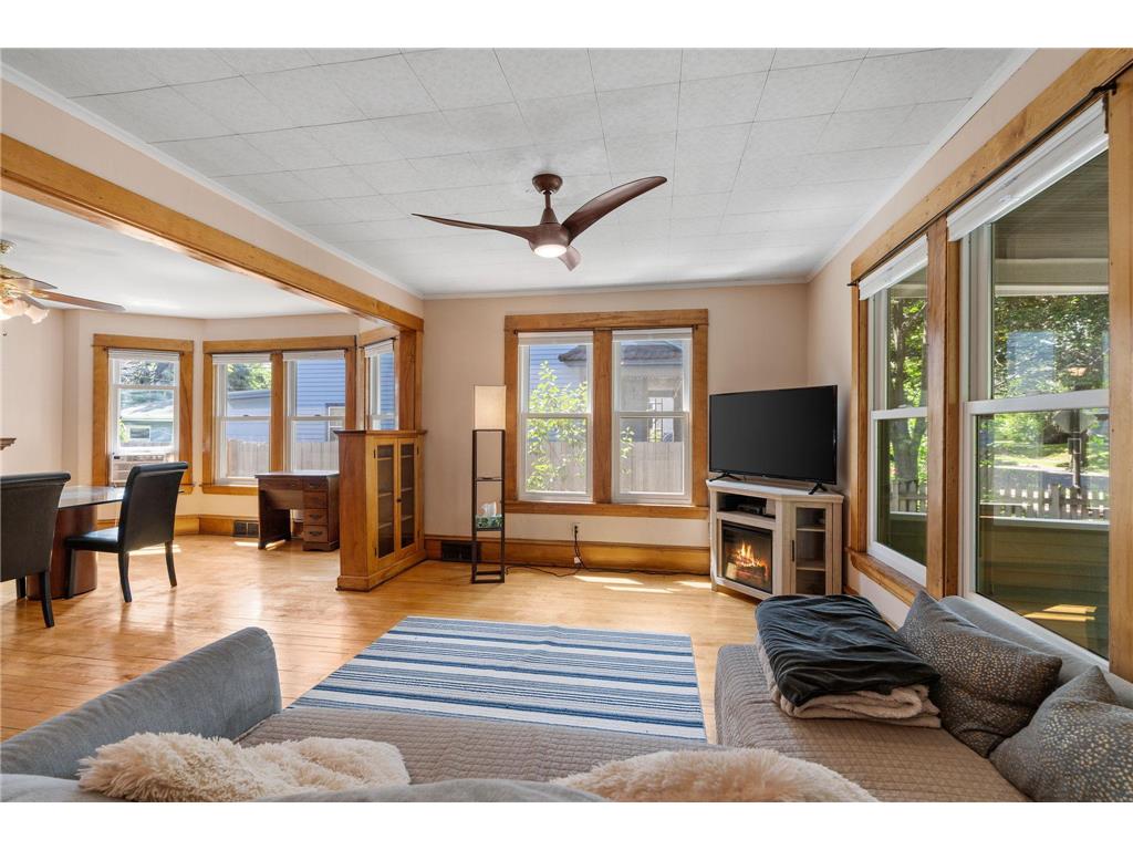 1024 Victoria Street N Saint Paul MN 55103 7070798 image22