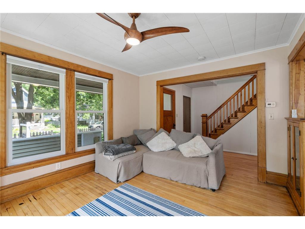 1024 Victoria Street N Saint Paul MN 55103 7070798 image24