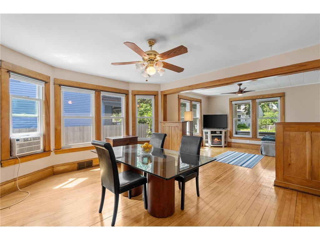1024 Victoria Street N Saint Paul MN 55103 7070798 image27