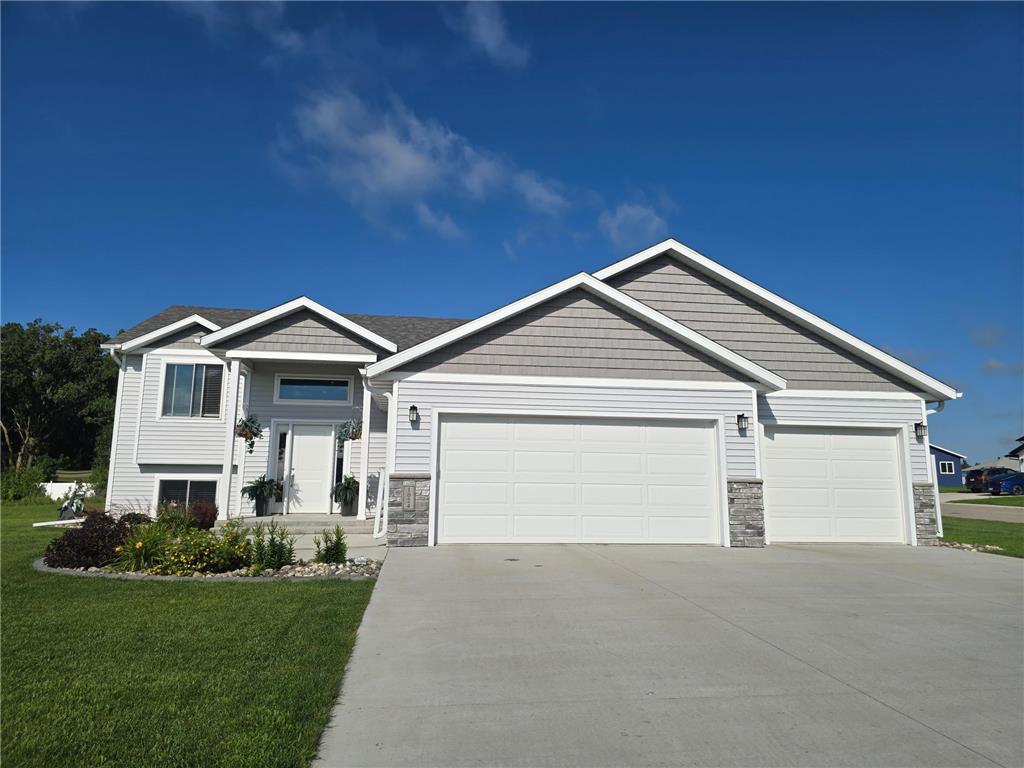 1024 Village Lane Detroit Lakes MN 56501 6771043 image1