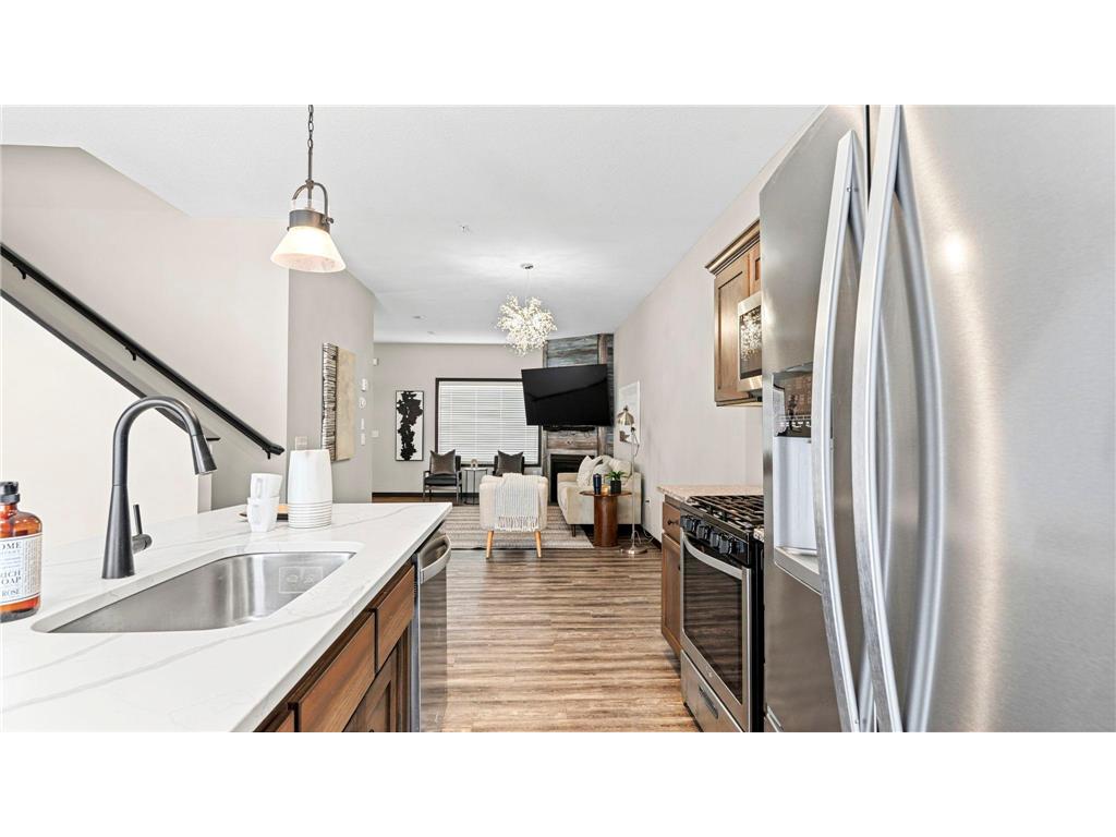 10241 3rd Street NE #C Blaine MN 55434 7077447 image10