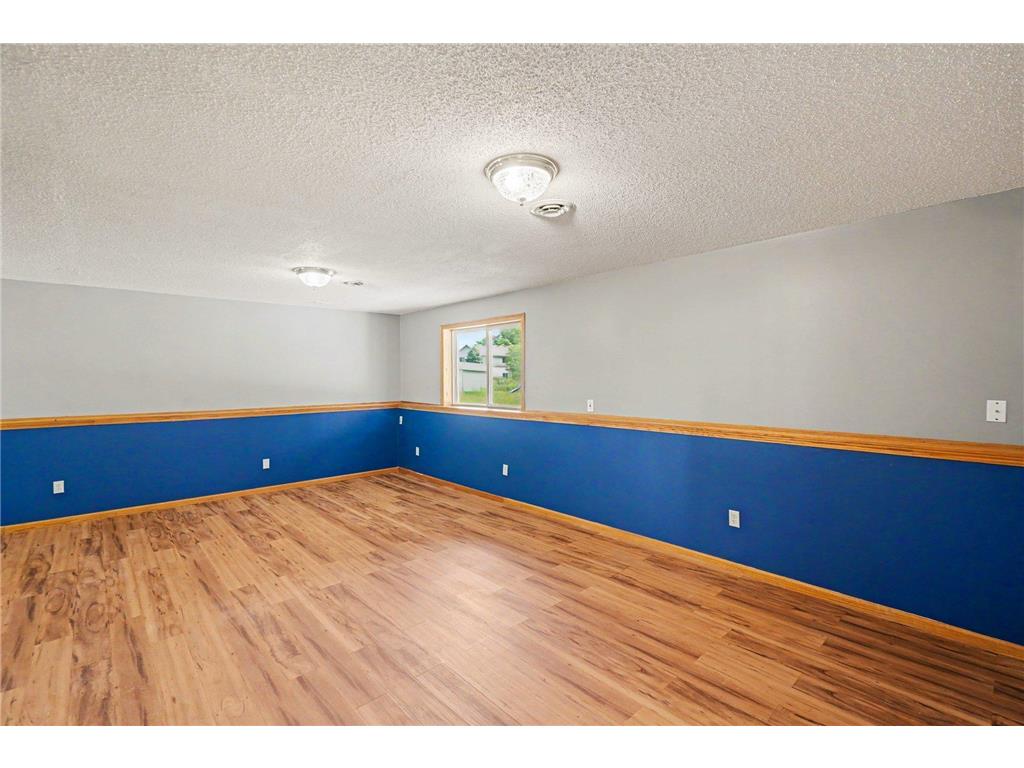 10241 Madison Street NE Blaine MN 55434 7072573 image22