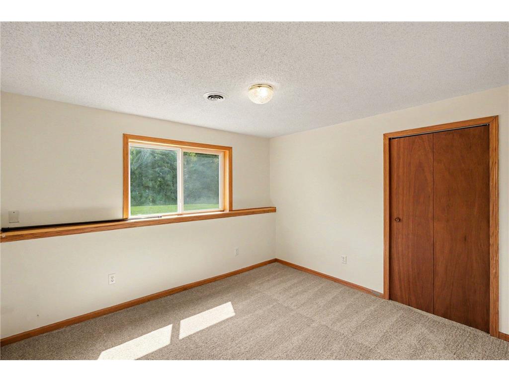 10241 Madison Street NE Blaine MN 55434 7072573 image26