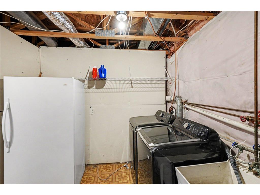 10241 Madison Street NE Blaine MN 55434 7072573 image30
