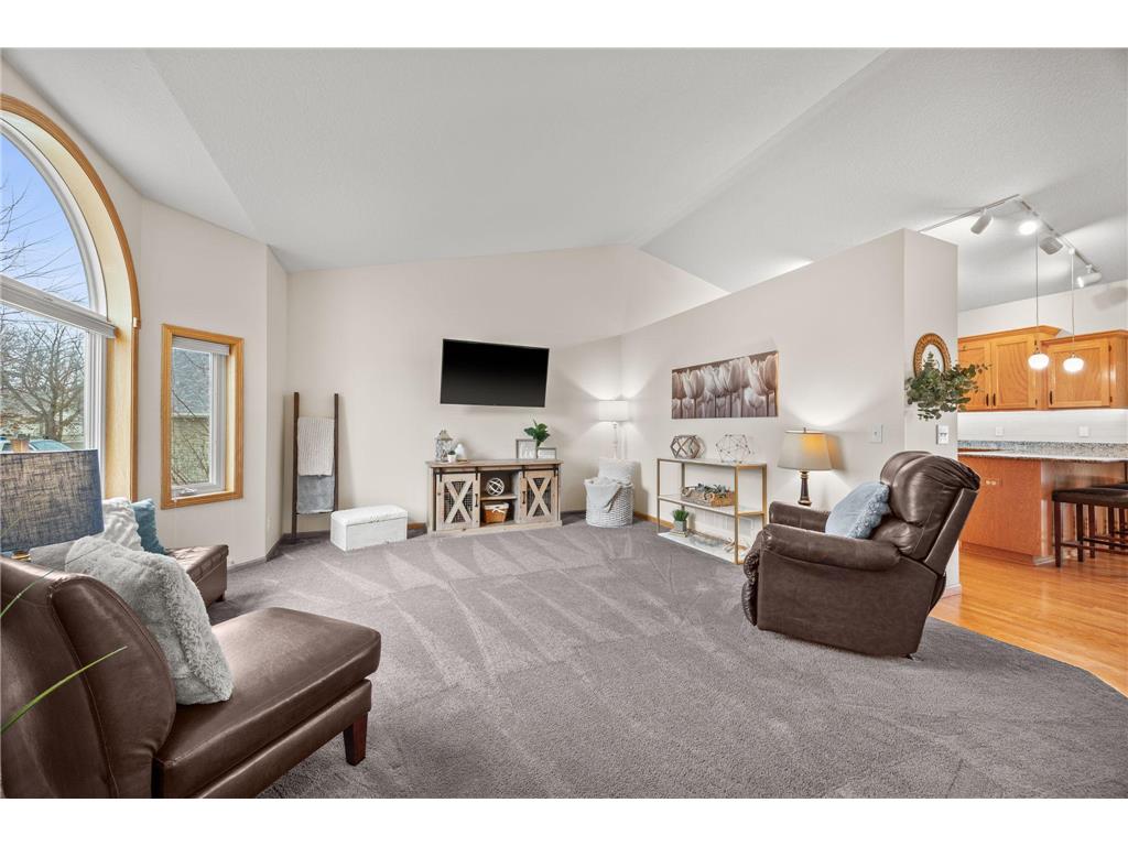 10242 49th Street NE Albertville MN 55301 7012526 image6