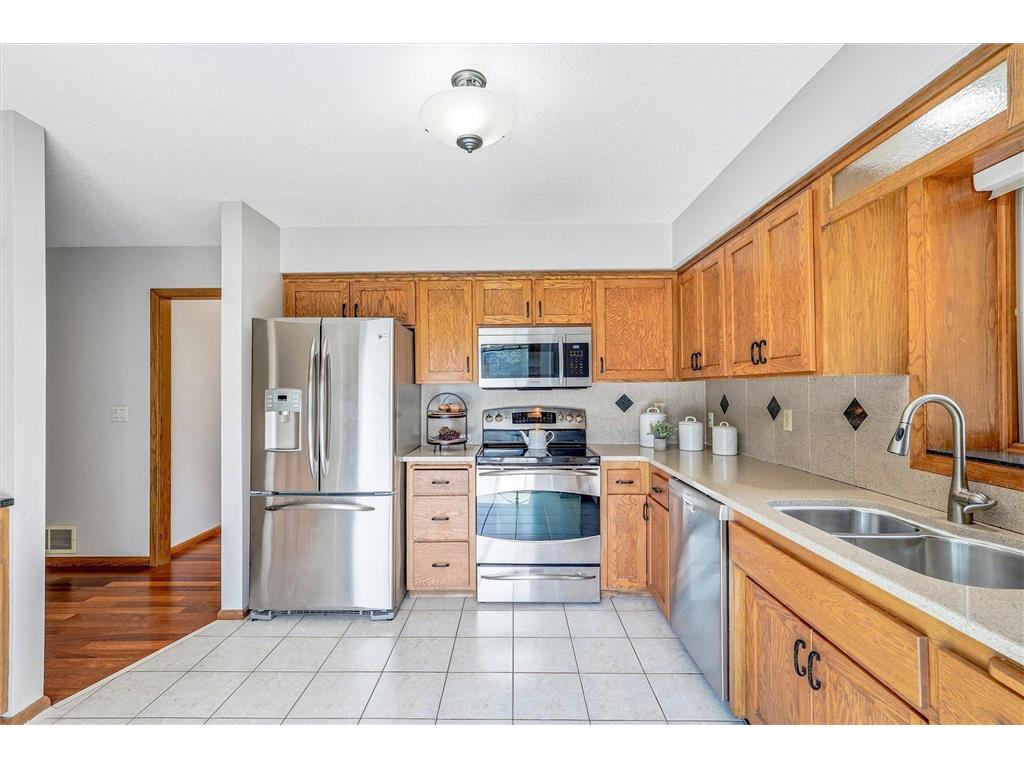 10247 Nottingham Trail Eden Prairie MN 55347 7065811 image14