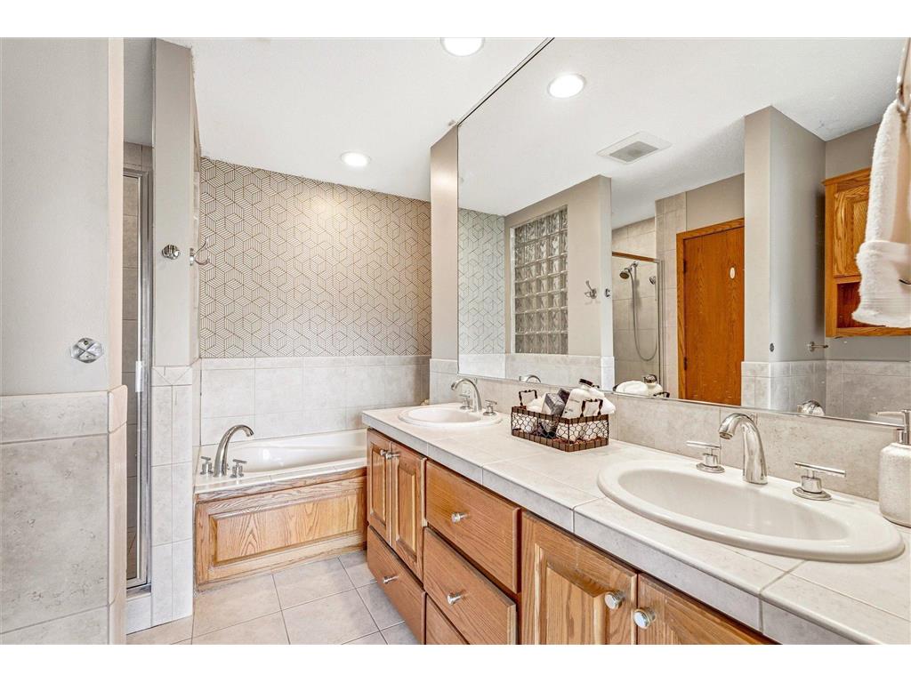 10247 Nottingham Trail Eden Prairie MN 55347 7065811 image31