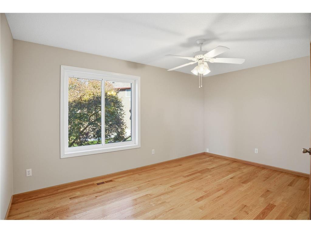 10248 Washington Court NE Blaine MN 55434 6812771 image12