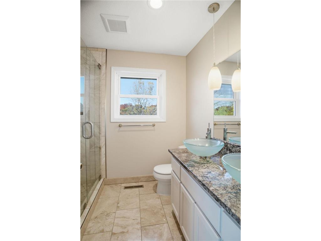 10248 Washington Court NE Blaine MN 55434 6812771 image16