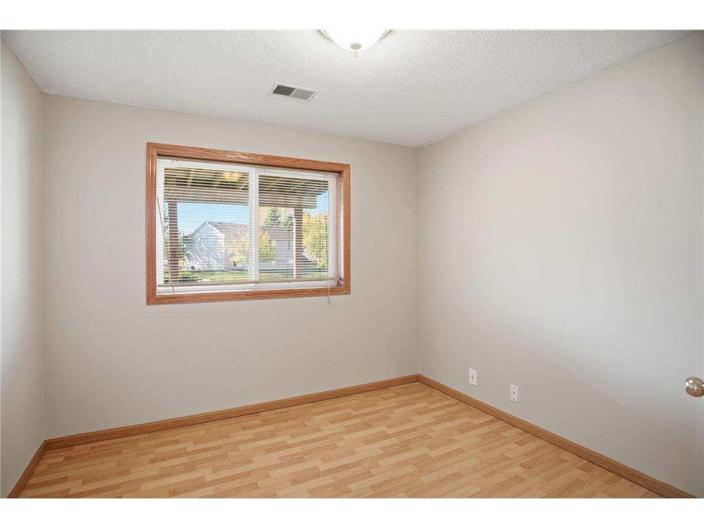 10248 Washington Court NE Blaine MN 55434 6812771 image20